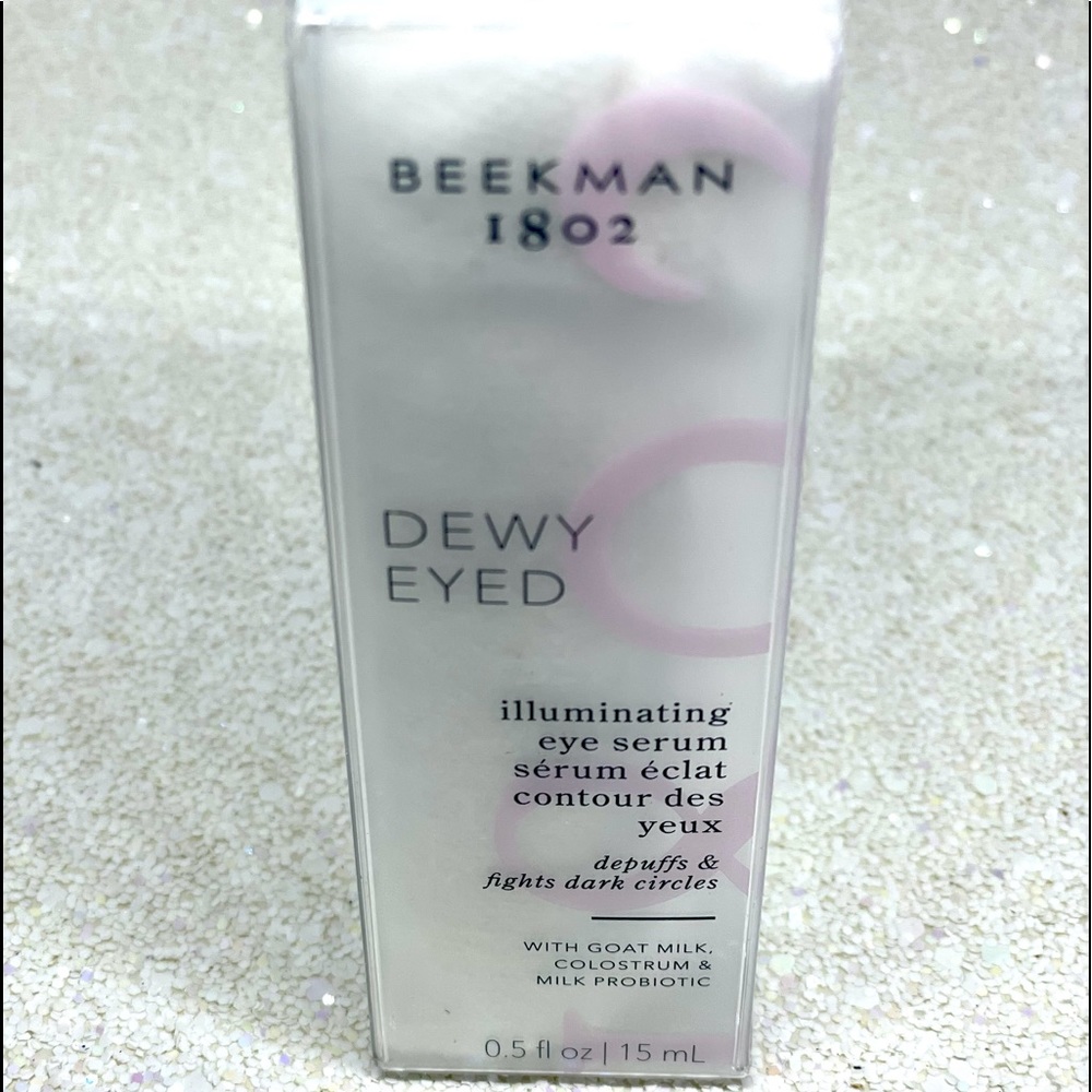 Beekman
Dewy Eyed Illuminating &Depuffing EyeSerum